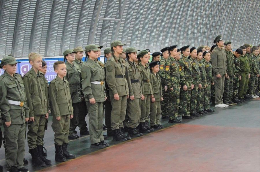 Осенние каникулы оренбургские казачата проводят в военно-патриотическом лагере